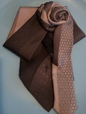 Black and Gray Patterned Tie